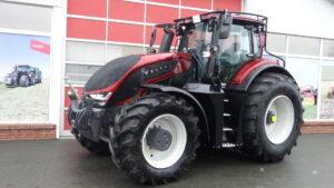 Valtra S416 leveret til Aars