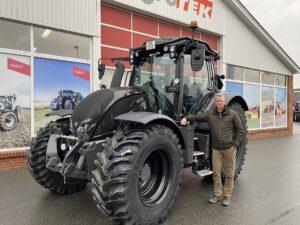 Valtra N175D leveret til Mads Møller Hansen
