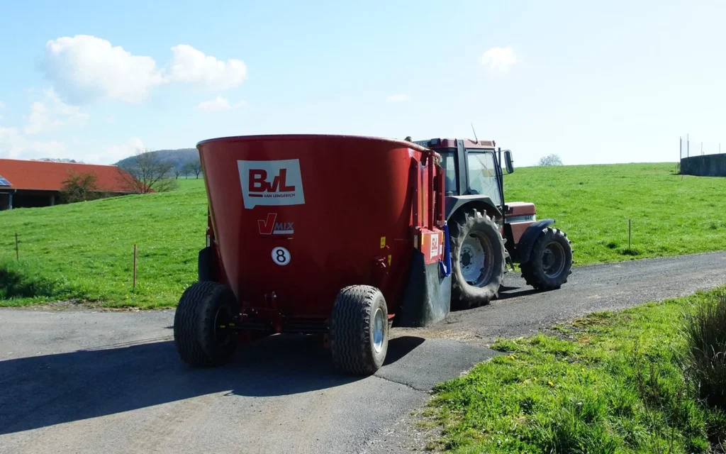 bvl futtermischwagen v mix plus t 65 12 1 s galerie 01