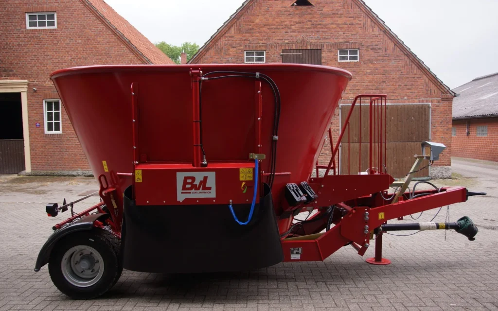 bvl futtermischwagen v mix plus t 65 12 1 s galerie 03